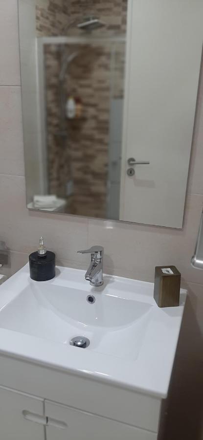 Minimalist Apartment Located Near Belem Lisboa Екстериор снимка